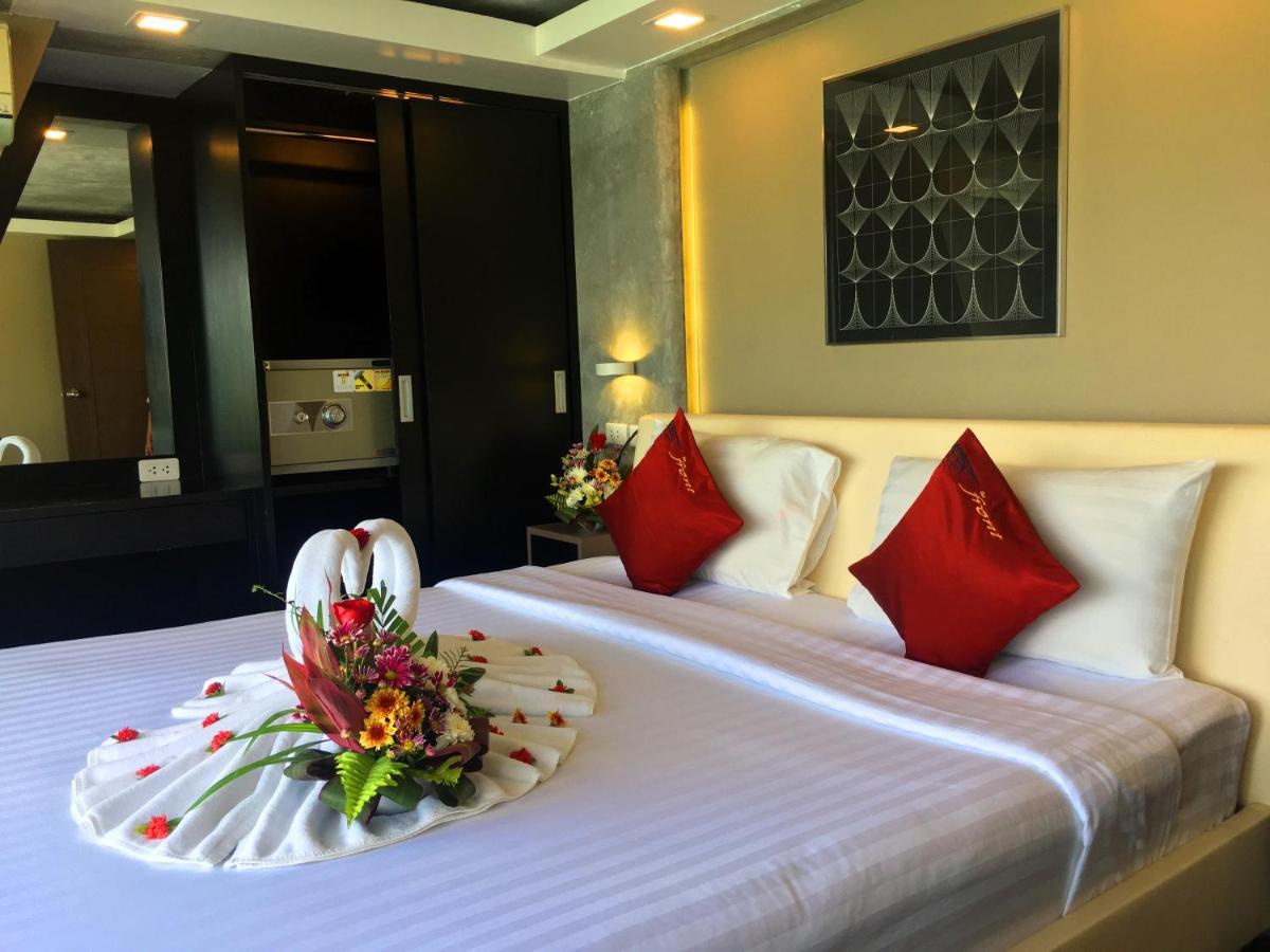 The Front Hotel And Apartments Patong Екстер'єр фото